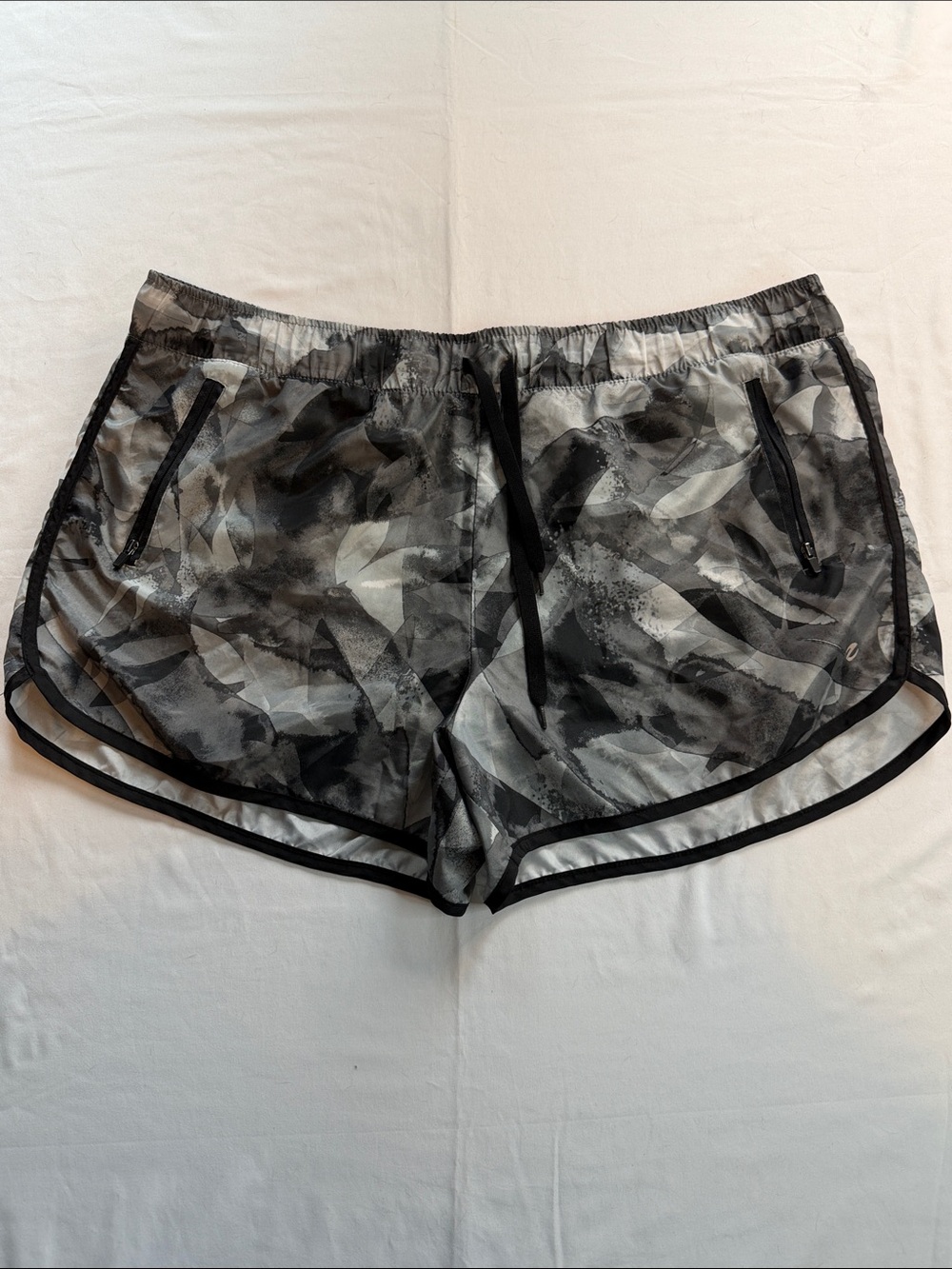 Energy Zone Women’s Black & Gray Camo Athletic Shorts